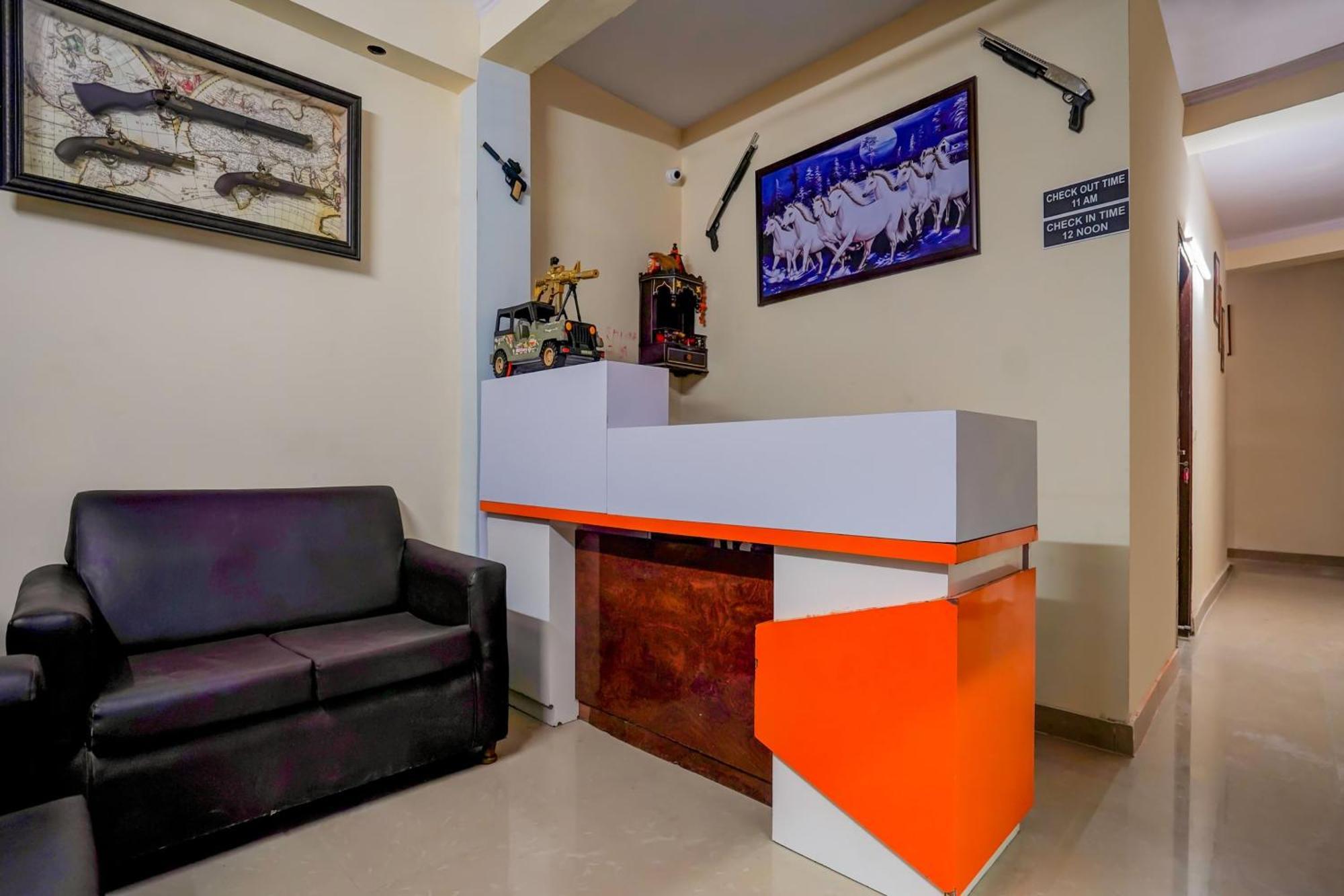 OYO 75287 Pubg Residency Nova Deli Exterior foto